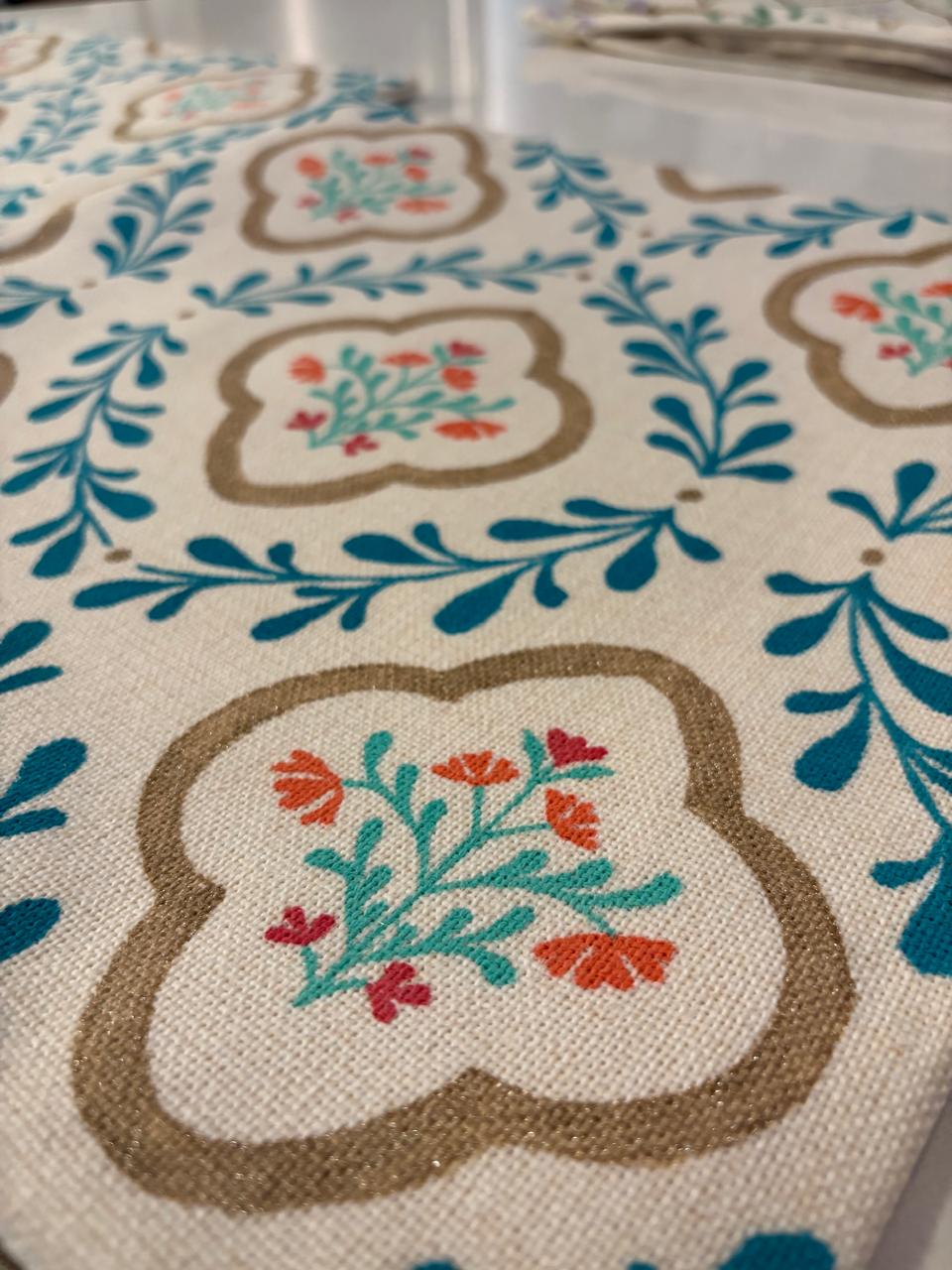Teal Leaf